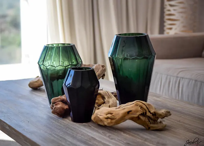 Exquisite And Modern Near With Heated Pool! ماربيا